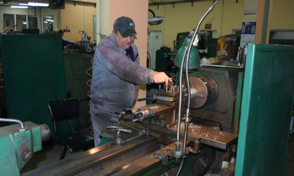 worker_600                                 